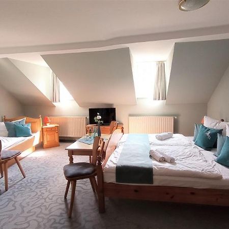 Hotel Ross Zwönitz Eksteriør bilde